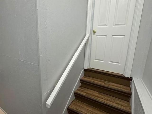 For Lease 432 SIMCOE Street Unit# UPPER FLOOR 1, Amherstburg, Ontario