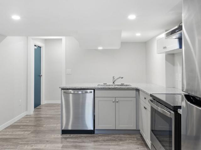 For Lease 43 FLEMING Crescent Unit# Lower Level, Haldimand, Ontario