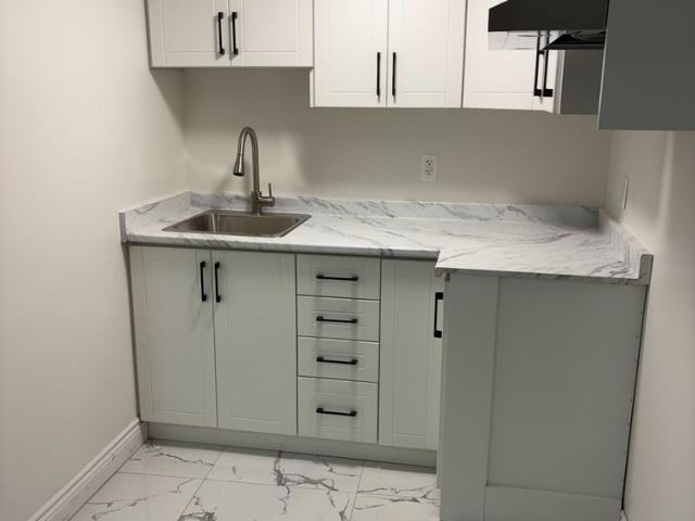 For Lease 44 Sylvia Street Unit# Basement, Barrie, Ontario