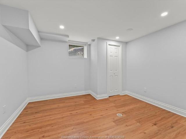For Lease 4531 PLEASANT Place Unit# LOWER UNIT, Windsor, Ontario