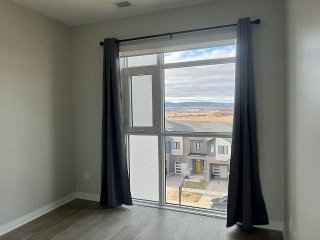 For Lease 460 Gordon Krantz Avenue Unit# 422, Milton, Ontario