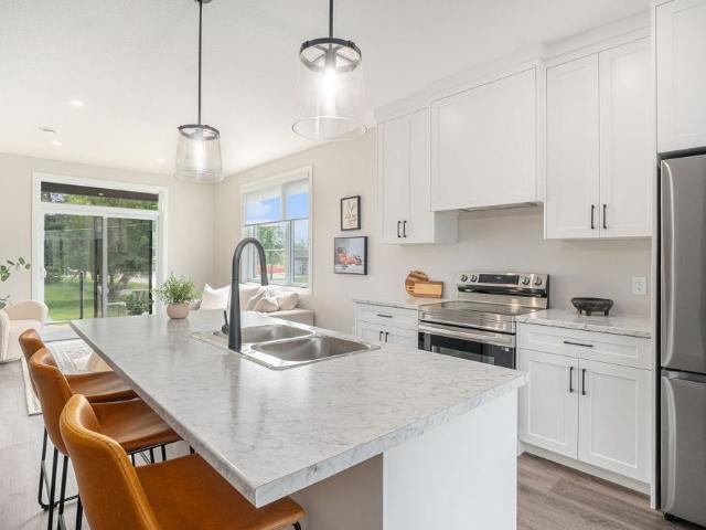 For Lease 461 Wellington Street Unit# 2, Wellington North, Ontario