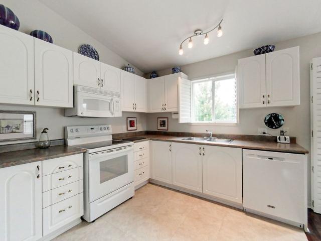 For Lease 46 Barker Boulevard Unit# 13, Collingwood, Ontario