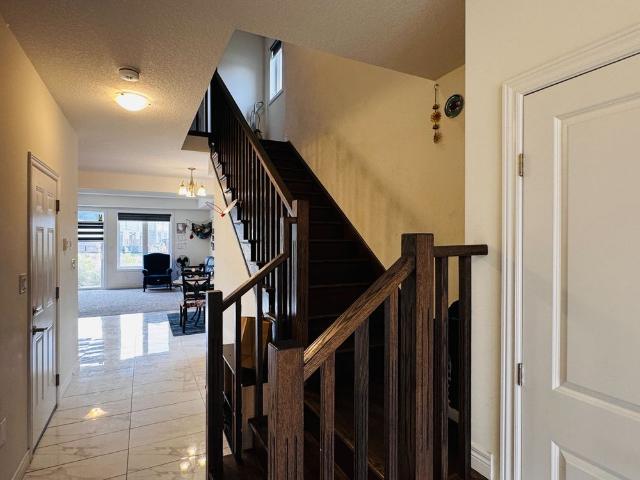 For Lease 46 Zoe Lane, Hamilton, Ontario