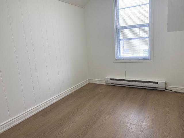 For Lease 4744 Park Street, Niagara Falls, Ontario