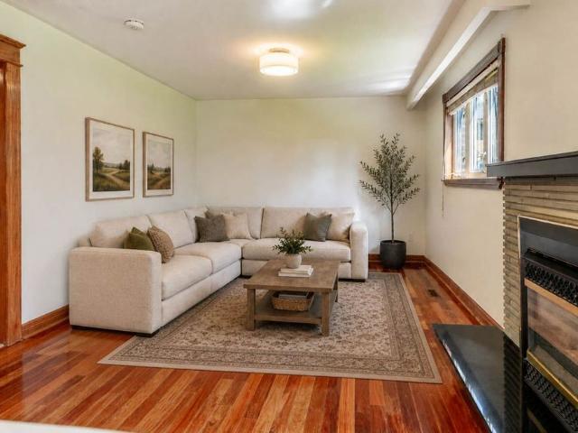 For Lease 477 Valleyview Crescent Unit# B, Milton, Ontario
