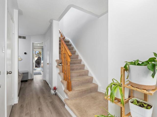 For Lease 47 Stewart Maclaren Road Unit# 74, Halton Hills, Ontario