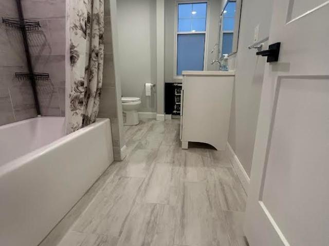 For Lease 485 Oriole Parkway Unit# Main, Toronto, Ontario