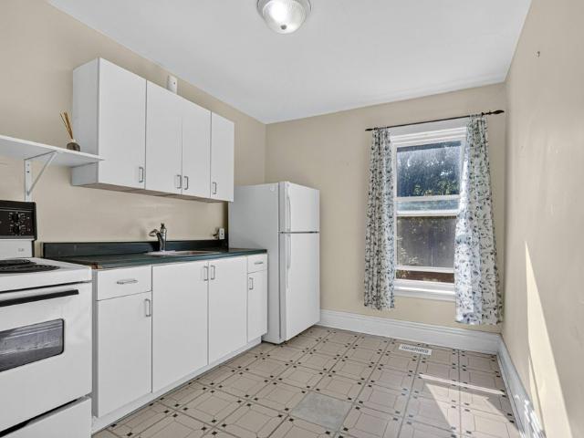 For Lease 480 DONEGAL Street Unit# 2ND FLOOR, Peterborough, Ontario