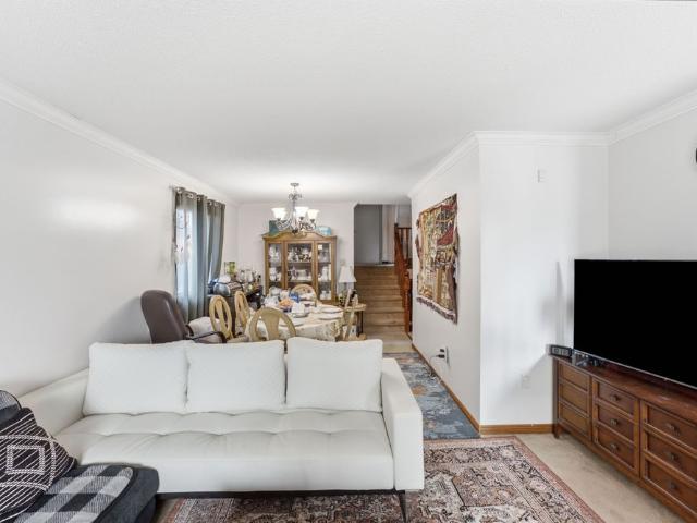 For Lease 4989 Tara Avenue, Niagara Falls, Ontario