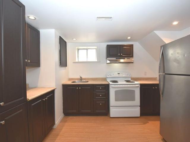 For Lease 49 Longford Drive Unit# Bsmt, Newmarket, Ontario