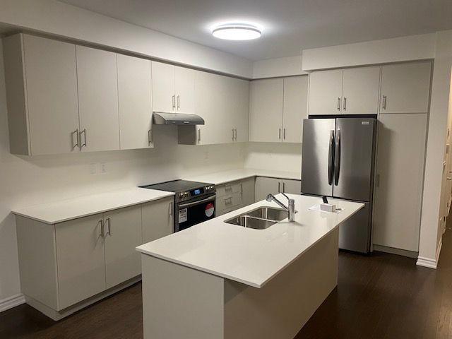 For Lease 49 Phoenix Boulevard, Barrie, Ontario