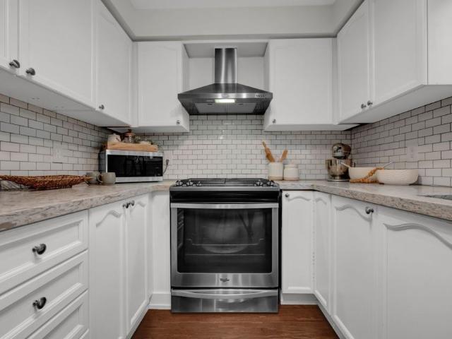 For Lease 4 Primeau Avenue, Whitby, Ontario