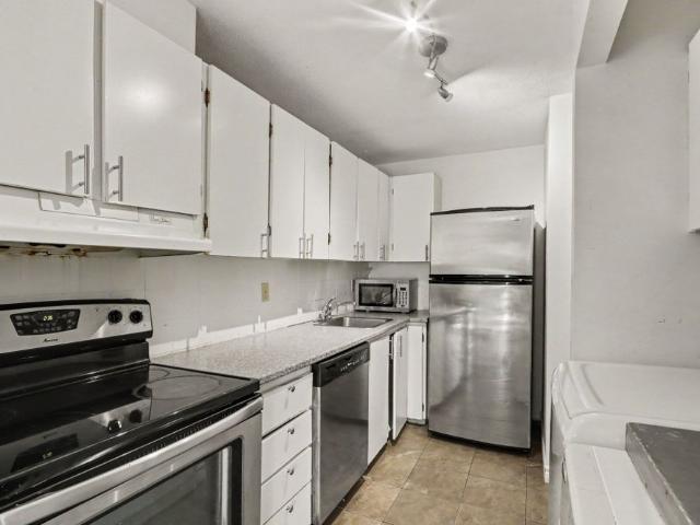 For Lease 4 Sweetbriar Circle Unit# 3, Barrhaven, Ontario