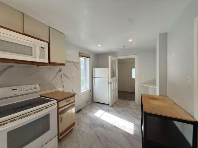 For Lease 5082 Saint Lawrence Avenue, Niagara Falls, Ontario