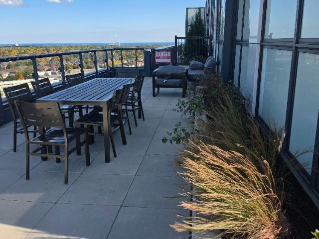 For Lease 509 Dundas Street Unit# 304, Oakville, Ontario