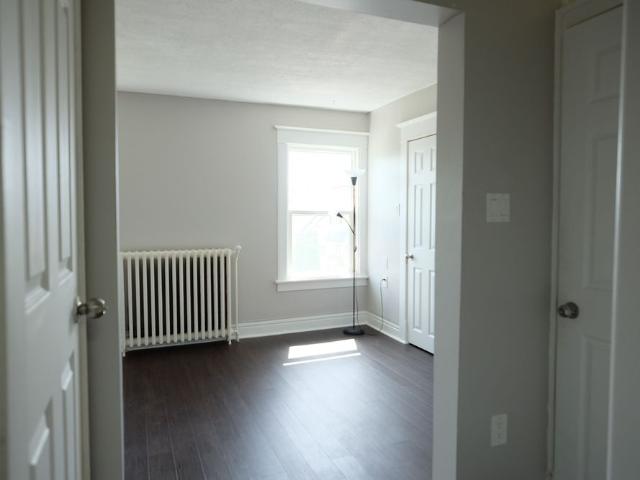 For Lease 5029 Fourth Avenue Unit# 2, Niagara Falls, Ontario