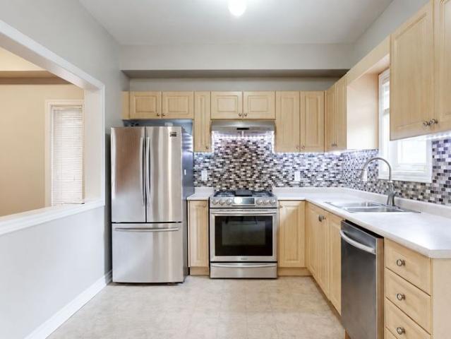 For Lease 50 Batteaux Street, Barrie, Ontario