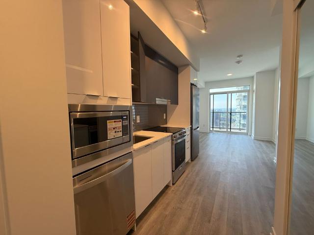 For Lease 5105 Hurontario Street Unit# 431, Mississauga, Ontario