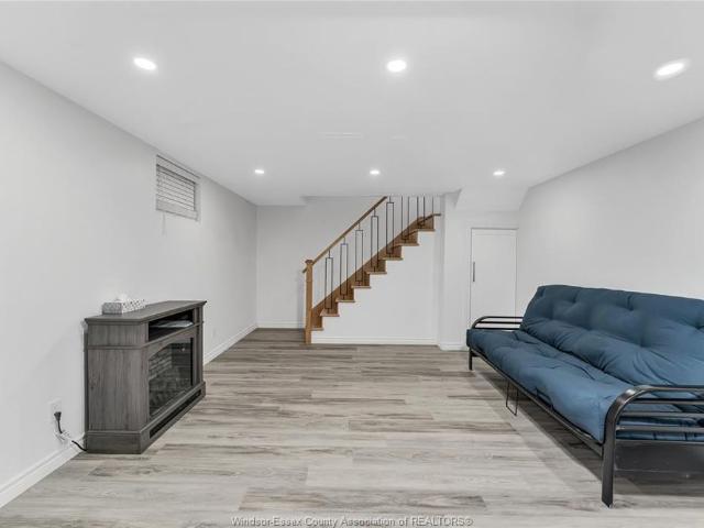 For Lease 5120 Iris Place Unit# LOWER, Windsor, Ontario