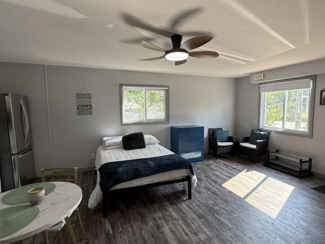 For Lease 512 Mosley Street Unit# Whole House, Wasaga Beach, Ontario