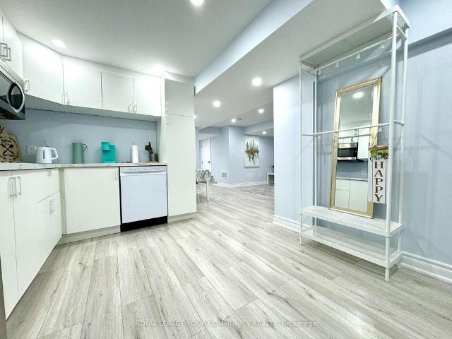 For Lease 51 Cayton Crescent Unit# Lower, Bradford West Gwillimbury, Ontario