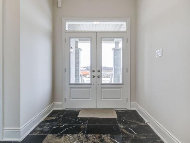 For Lease 51 Lorrain Hand Crescent, Georgina, Ontario