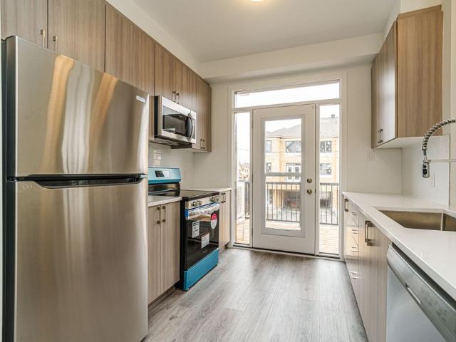 For Lease 51 Stitch Mews, Stittsville Munster Richmond, Ontario