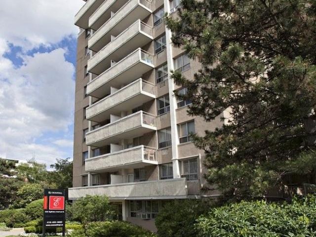 For Lease 525 Eglinton Avenue Unit# 900, Toronto, Ontario