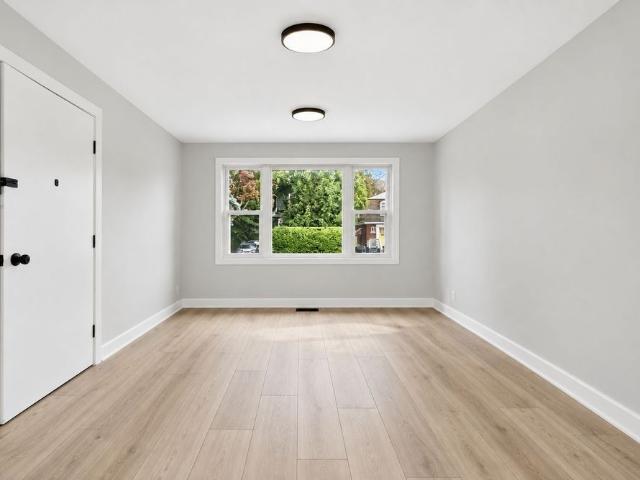 For Lease 527 Laderoute Avenue Unit# 2, Westboro Hampton Park, Ontario