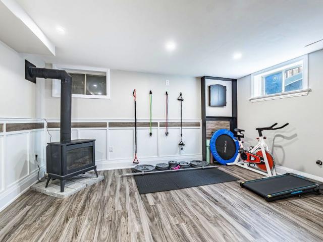 For Lease 520 Pineview Gardens, Shelburne, Ontario