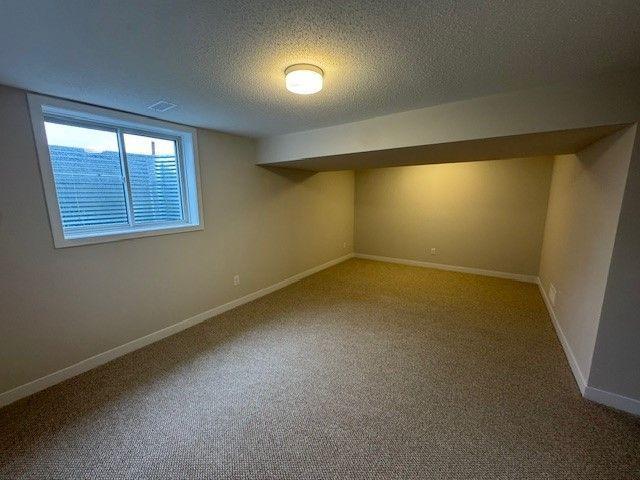For Lease 521 Galanthus Walk, Kanata, Ontario