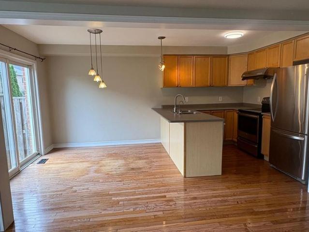 For Lease 52 Dougherty Crescent, Whitchurch Stouffville, Ontario