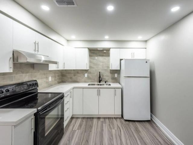 For Lease 52 Marion Street, Hamilton, Ontario