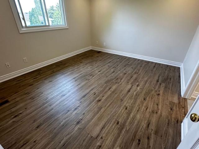 For Lease 535 Appledale Crescent Unit# UPPER, Waterloo, Ontario