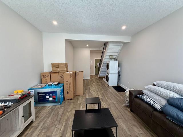 For Lease 537 Talbot Street Unit# 6, St. Thomas, Ontario