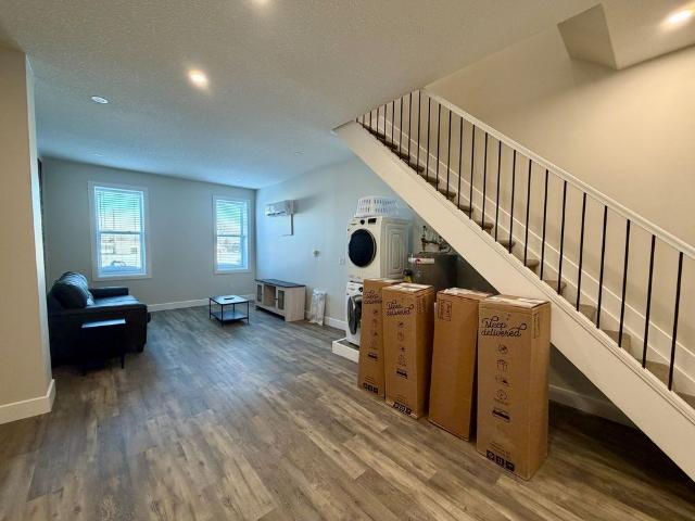 For Lease 537 Talbot Street Unit# 3, St. Thomas, Ontario