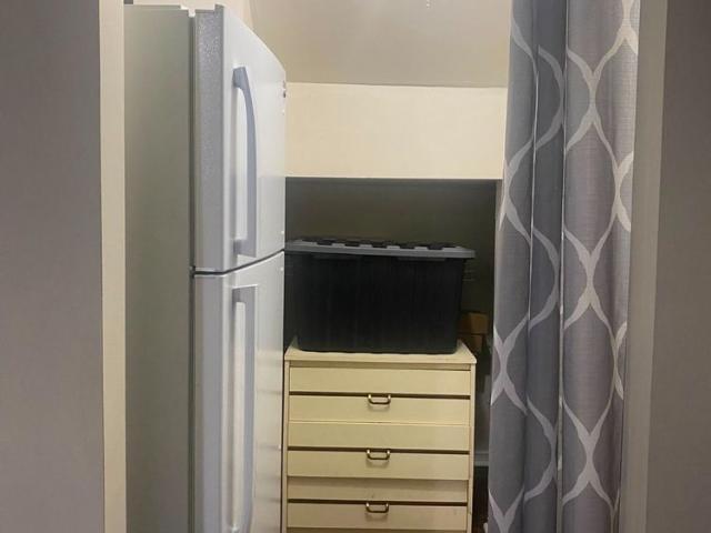 For Lease 5327 Landsborough Avenue Unit# Basement, Mississauga, Ontario