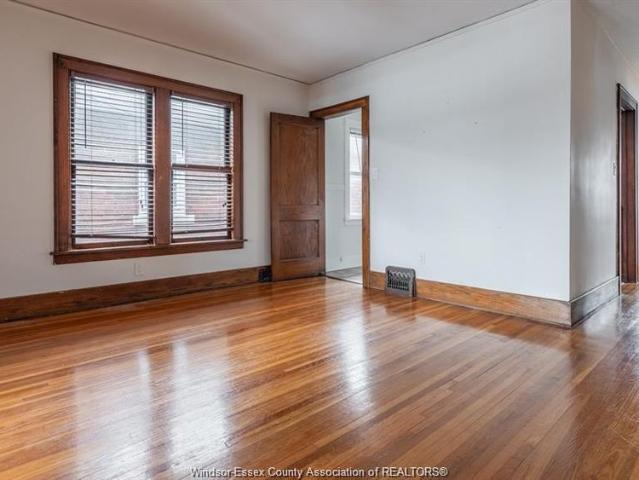 For Lease 533 MOY Avenue Unit# LOWER, Windsor, Ontario