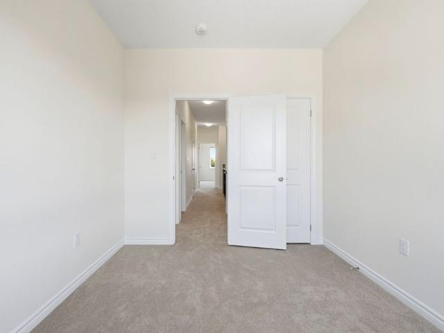 For Lease 53 Upper Paradise Way, Whitby, Ontario