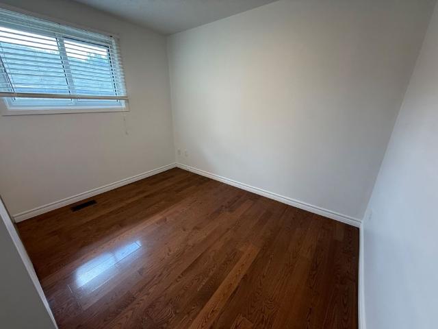 For Lease 541 Chamberlain Road Unit# Upper, Burlington, Ontario