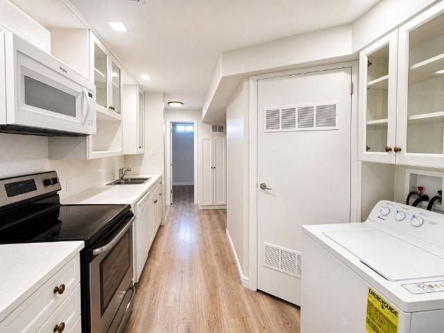 For Lease 54 Leggott Avenue Unit# Lower, Barrie, Ontario