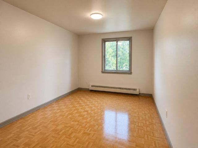 For Lease 550 King Street Unit# 303, Midland, Ontario