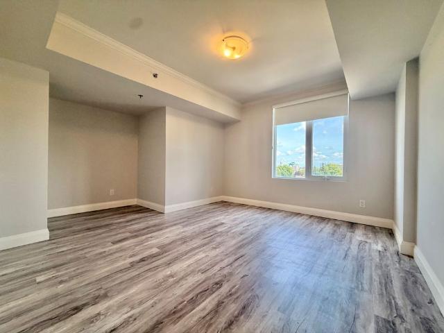 For Lease 5698 MAIN Street Unit# 414, Niagara Falls, Ontario