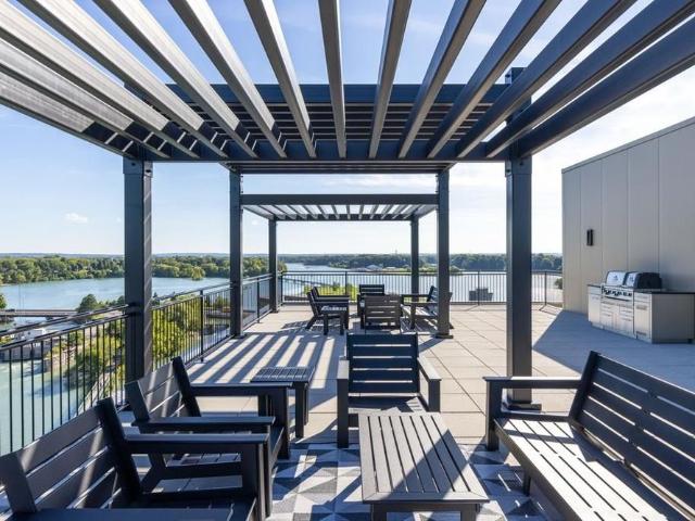 For Lease 57 Lakeport Road Unit# 302, St. Catharines, Ontario
