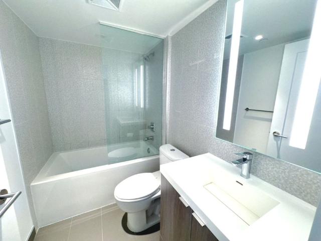 For Lease 585 Bloor Street Unit# 2319, Toronto, Ontario