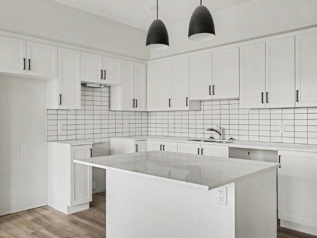 For Lease 5874 County Rd #19 Road Unit# 210, North Grenville, Ontario