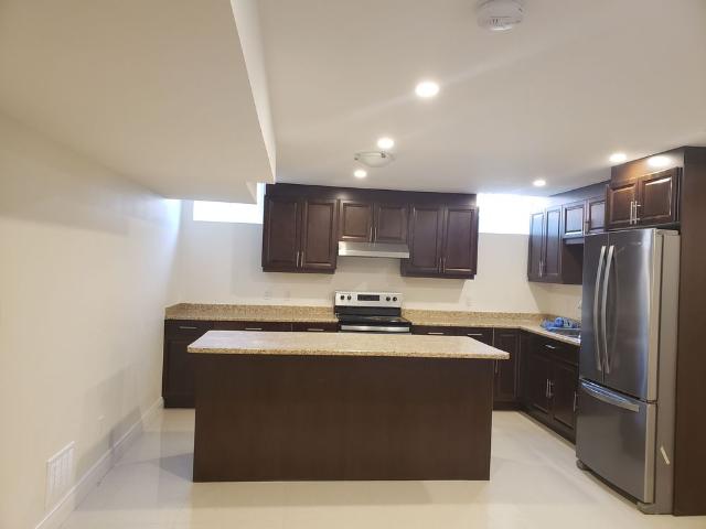 For Lease 58 Gibson Circle Unit# Lower, Bradford West Gwillimbury, Ontario