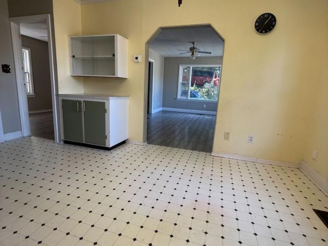 For Lease 58 John Street, Halton Hills, Ontario