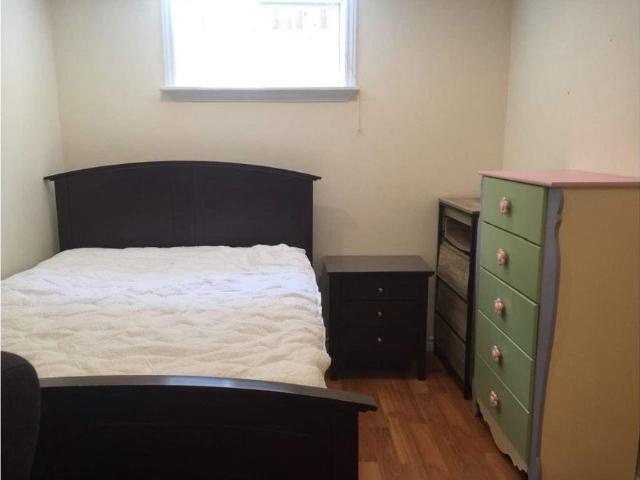 For Lease 58 Sewell Drive Unit# Bsmt, Oakville, Ontario